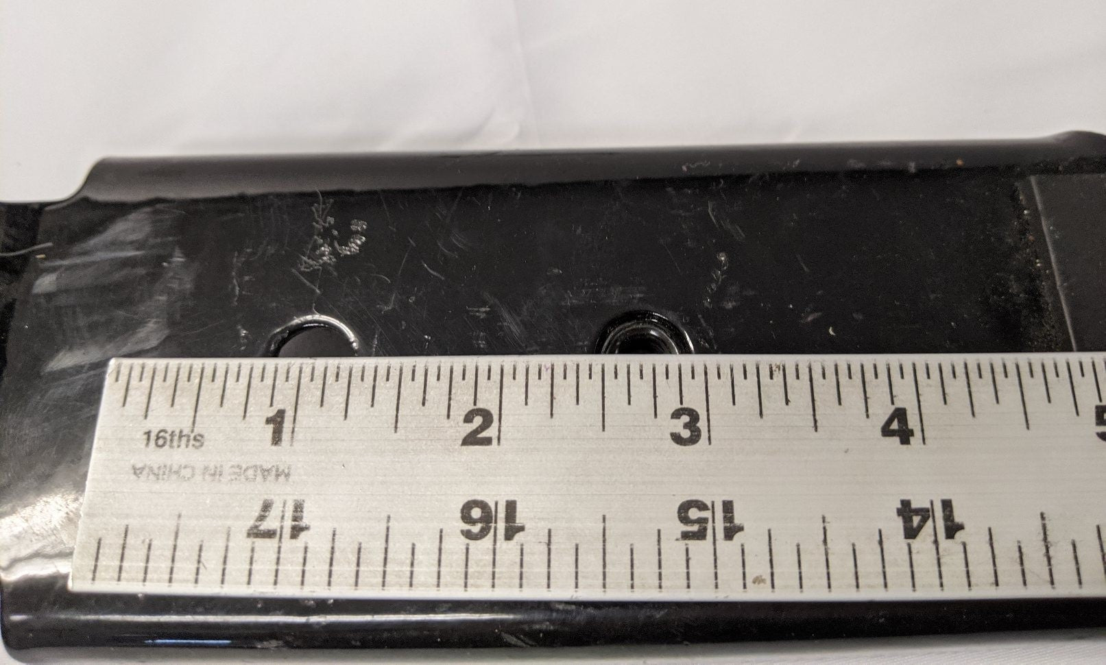 Freightliner Black Tread Deck Plate Bracket (A22-57932-002) - Used