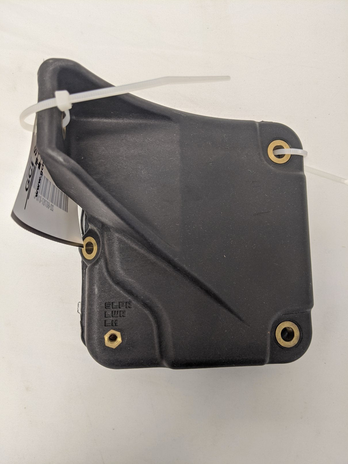 Used Freightliner Sleeper LH Lower Side Extender Brace w/ Seal -P/N 22-60787-010