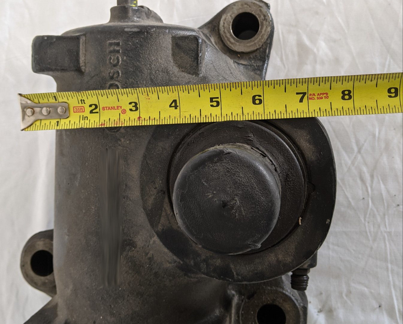 bosch steering gear Damaged Bosch Steering Gear Assembly