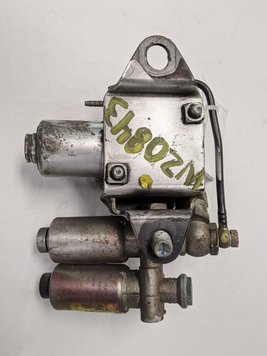 Mercedes-Benz DD13 Turbo VPOD & Solenoid Valve (A 000 997 03 12) - Damaged