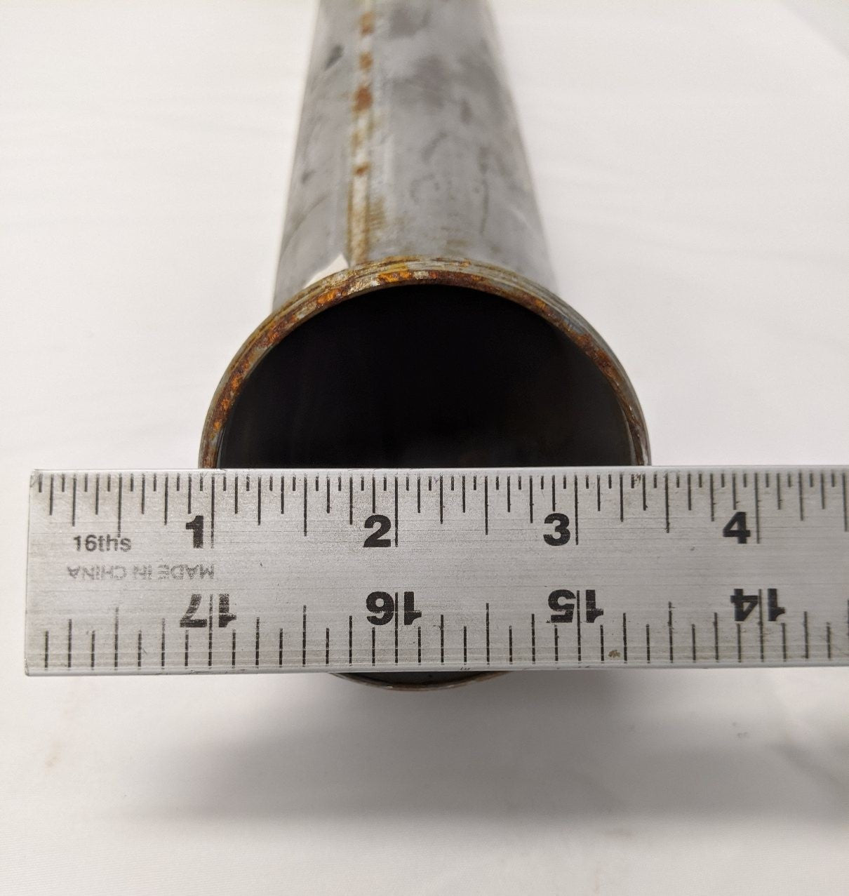 Western Star DD13 Lower Coolant Tube - P/N  05-21808-000