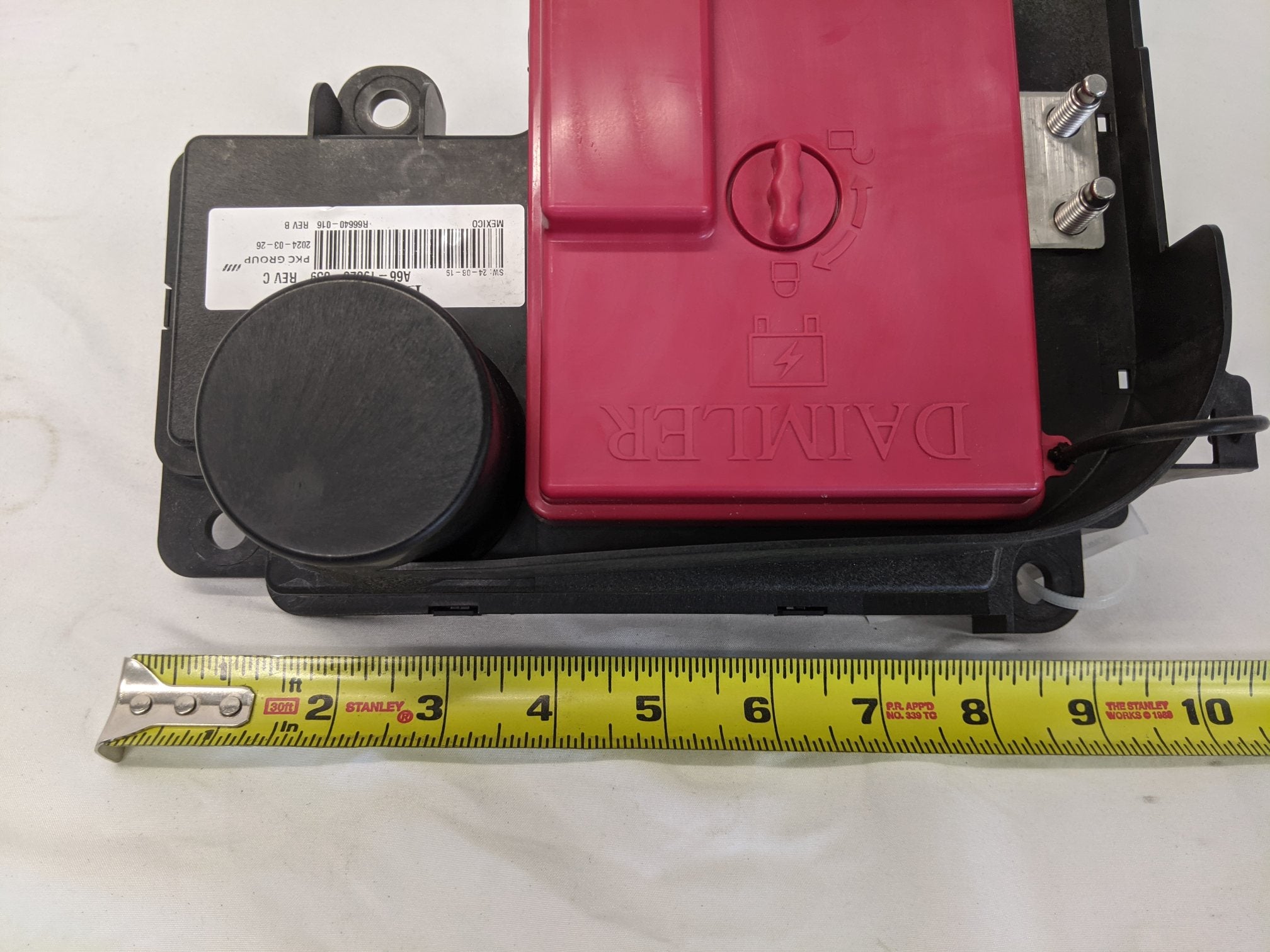 New Freightliner Daimler Battery Cable Access Power Module - P/N A66-19628-039 (10168282906940)