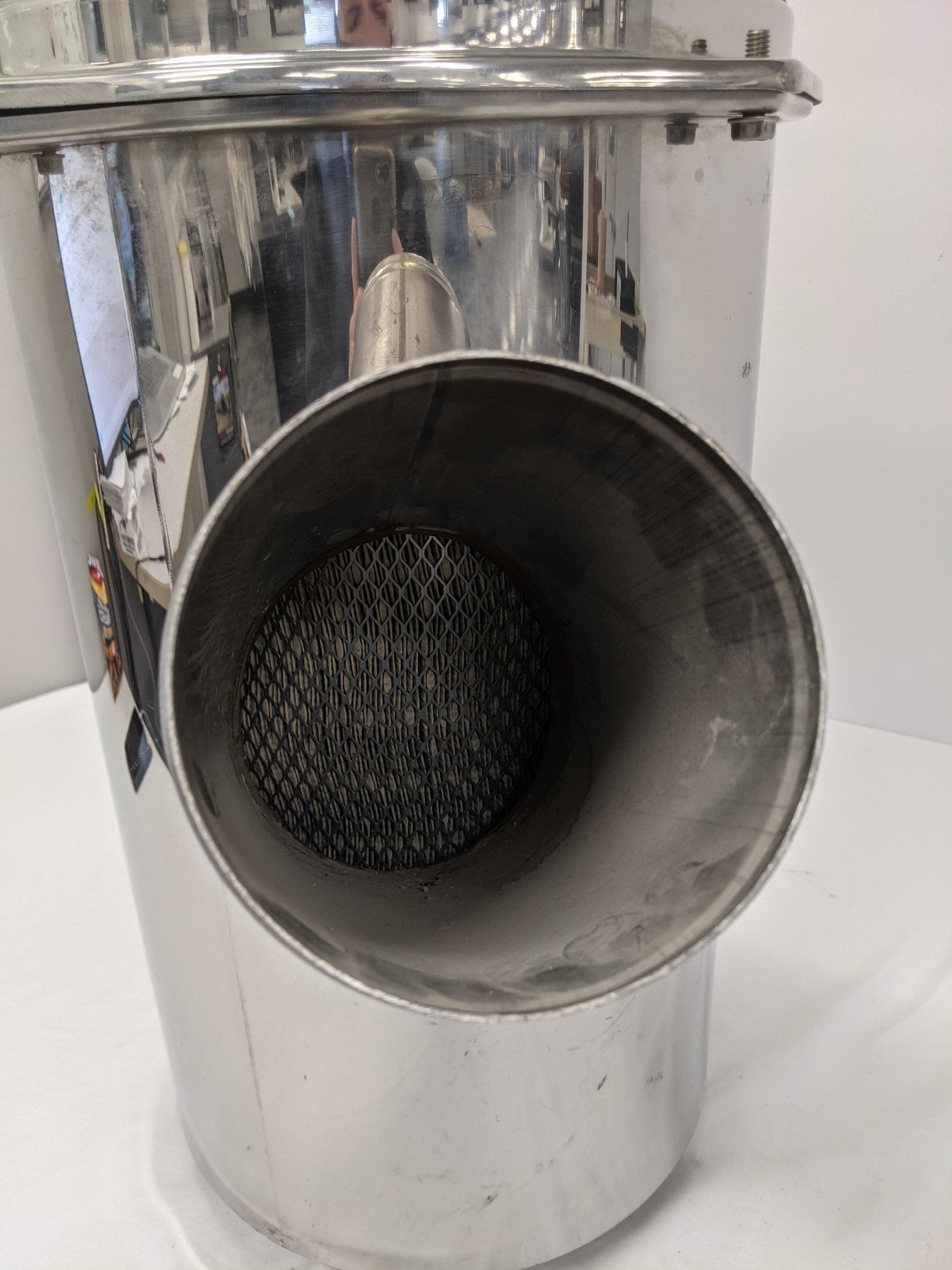 *Dented* Freightliner FLD Classic LH 13" Engine Air Cleaner - P/N 03-24352-000 (10019495805244)