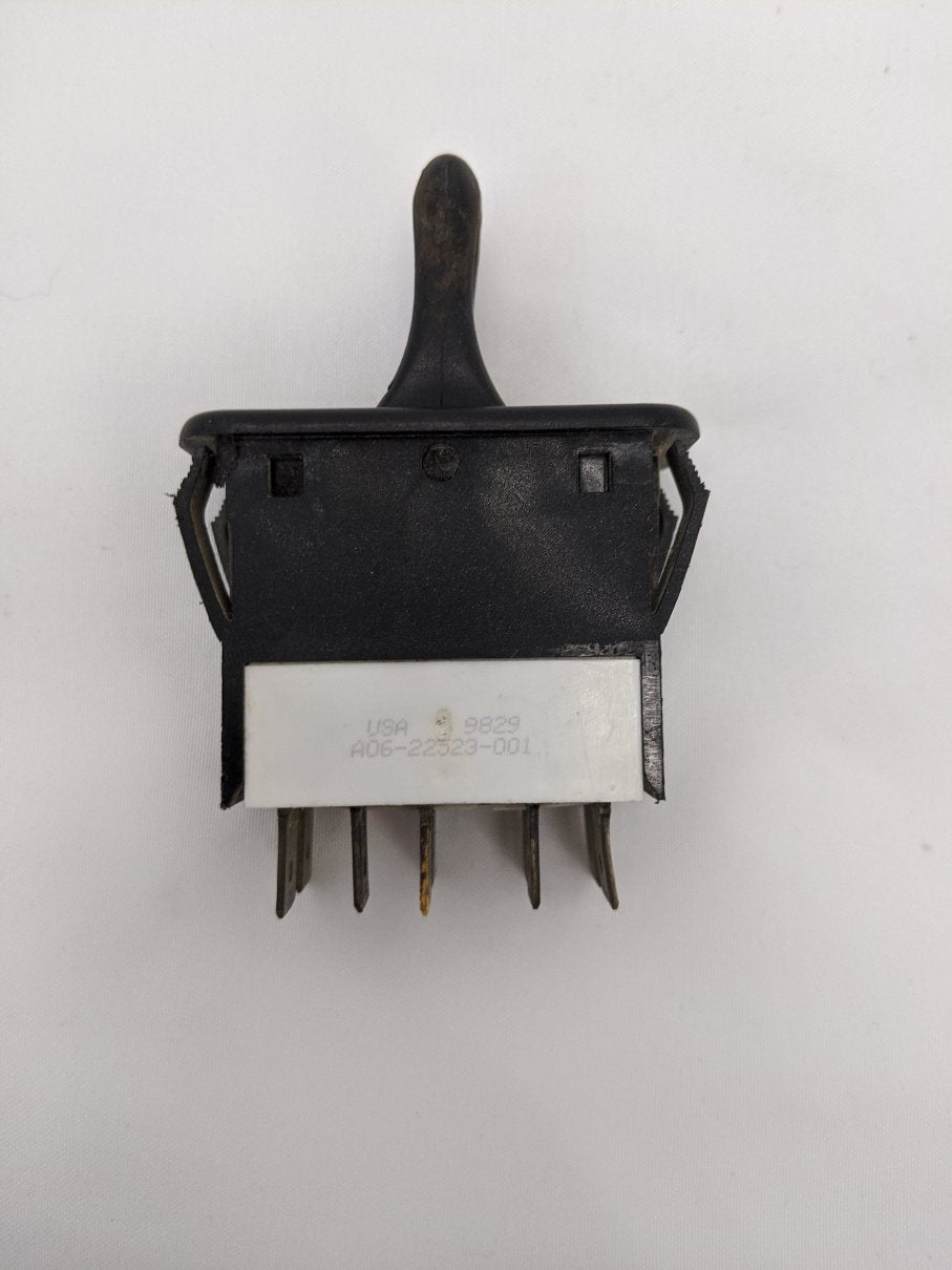 Used Freightliner 9 Pin Off/Lo/Hi Engine Brake Paddle Switch - P/N A06-22523-001 (10105396822332)