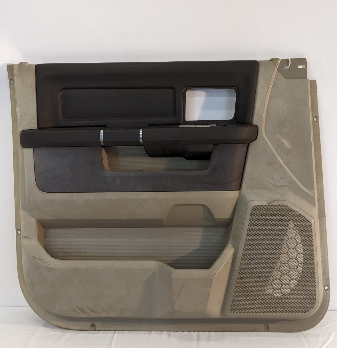 Damaged Dodge Ram 1500 Front LH Door Panel Assembly - P/N 00005926-04-0001 (10090302112060)