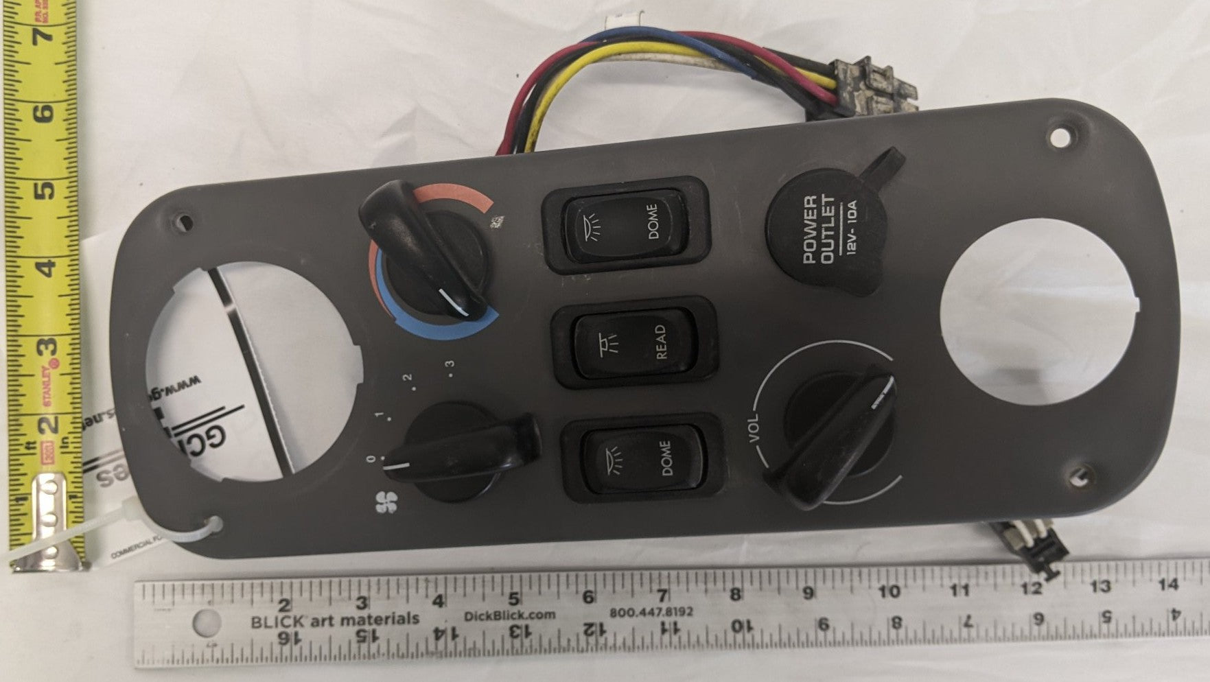 Used Freightliner Columbia Sleeper Cab Control Panel - P/N 22-43811-005