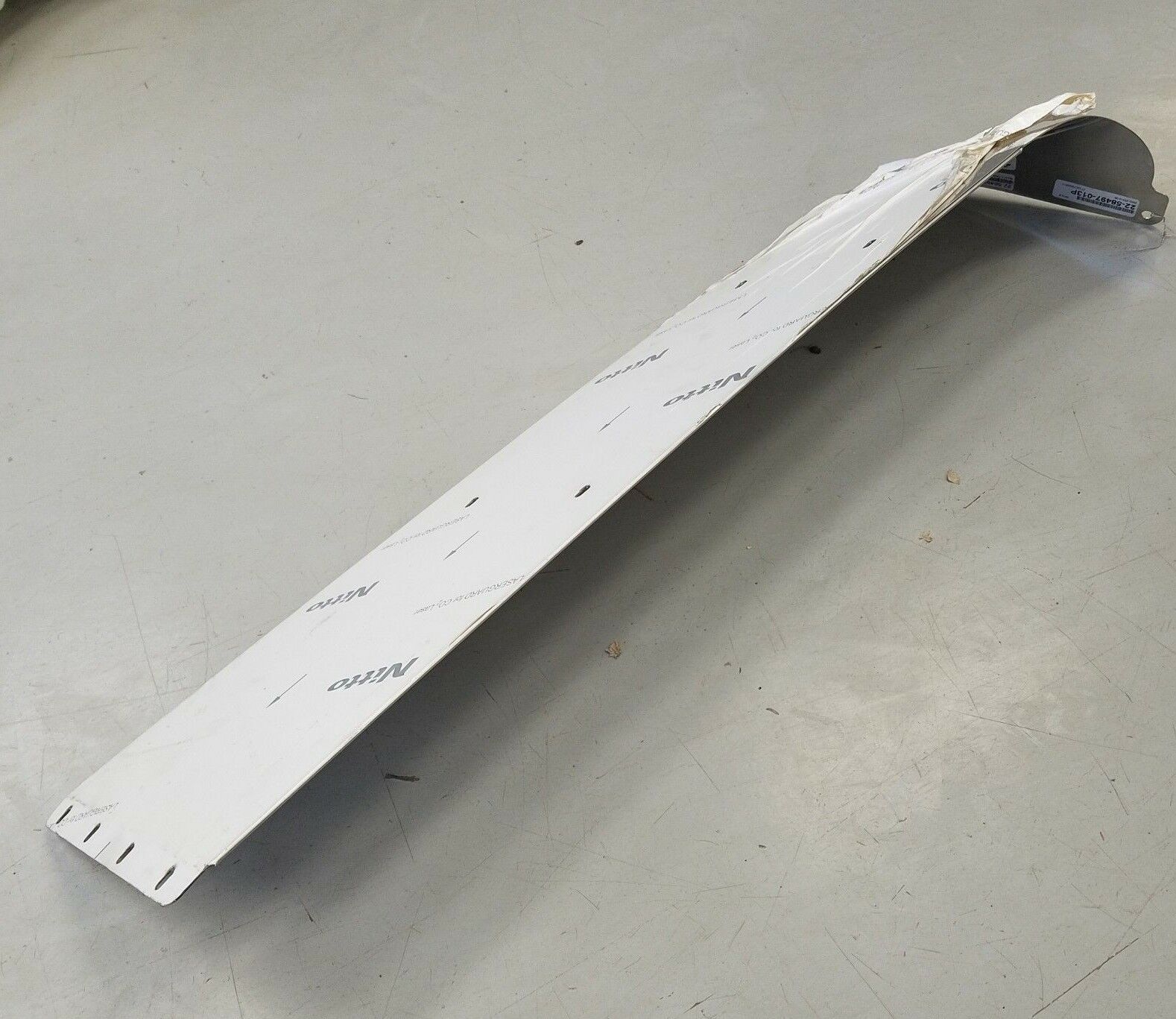 Freightliner Exterior SST Cab Mounted RH Sun Visor Panel - P/N  22-58497-013 (3939577331798)