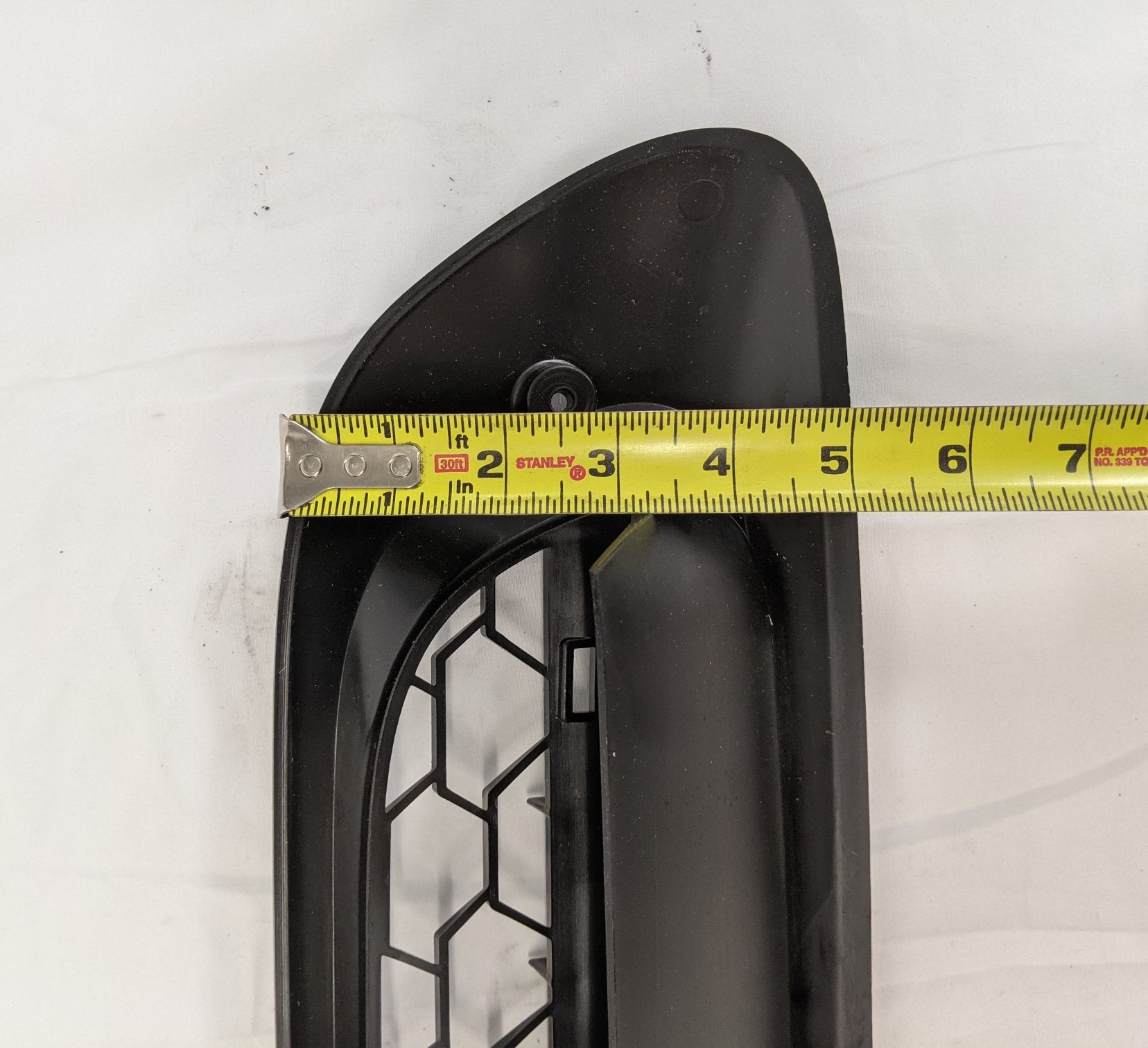 New Freightliner M2 106 Intake Bezel With Chrome Trim - P/N 17-21925-000 (10157345997116)