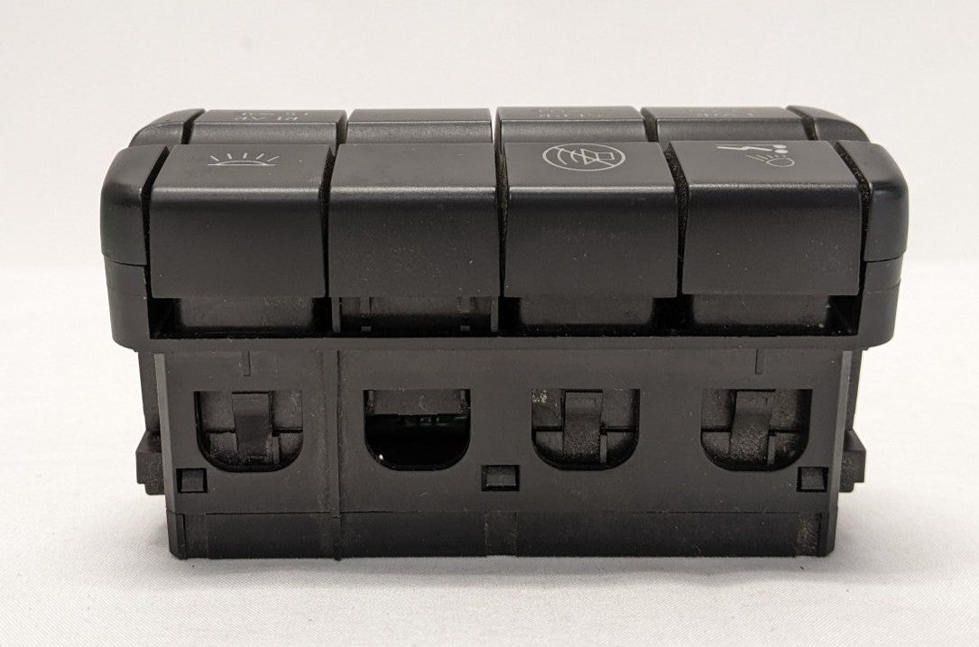 Used Freightliner Cascadia P3 Secondary Rocker Switch Panel - P/N A06-60973-000