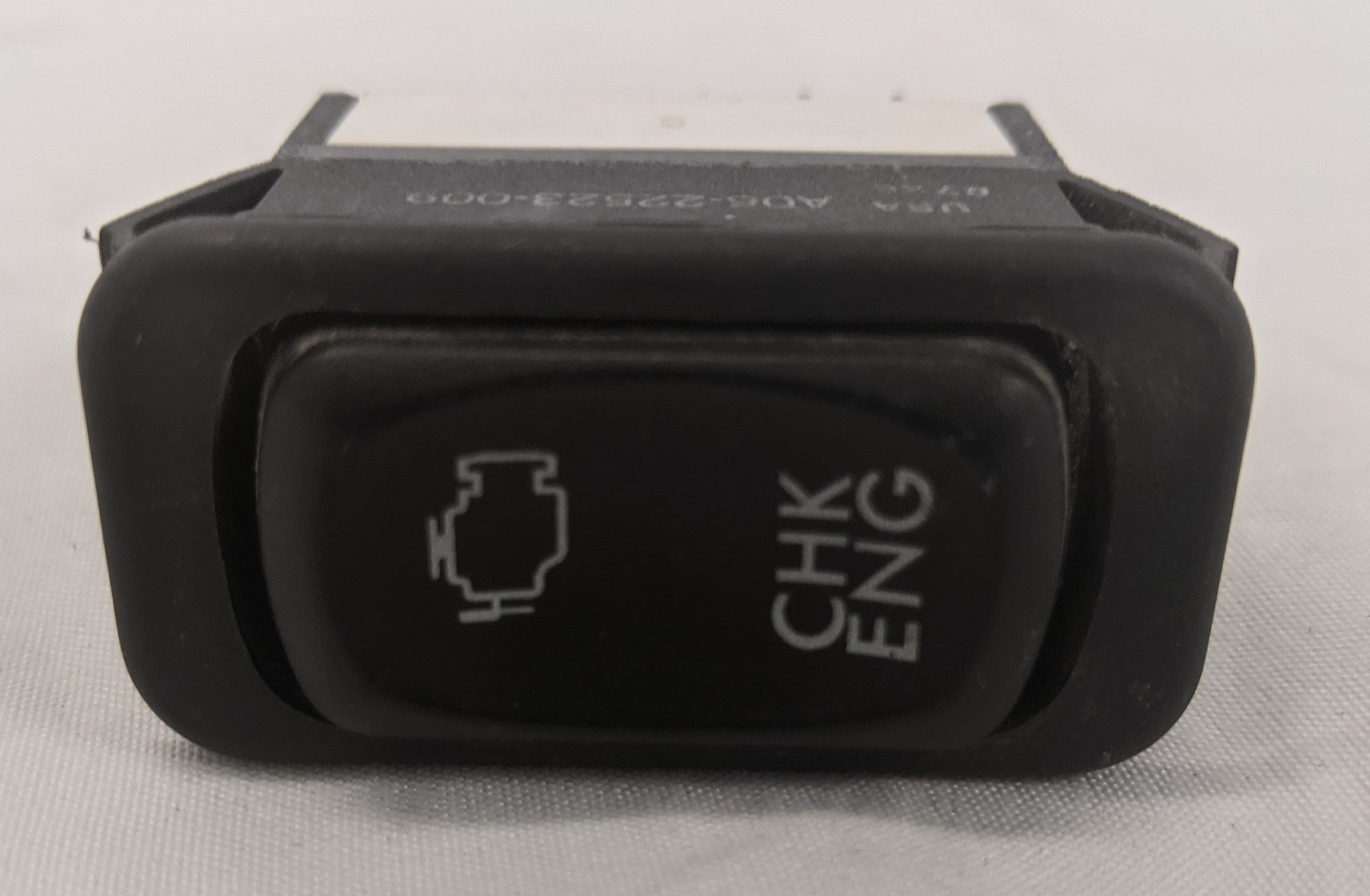 Used Freightliner Engine Check Momentary Rocker Switch - P/N A06-30769-009