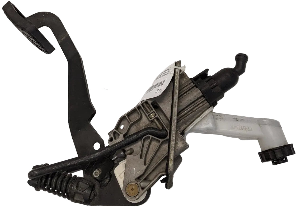 Wabco Hydraulic Clutch Pedal And Bracket - A02-13485-000