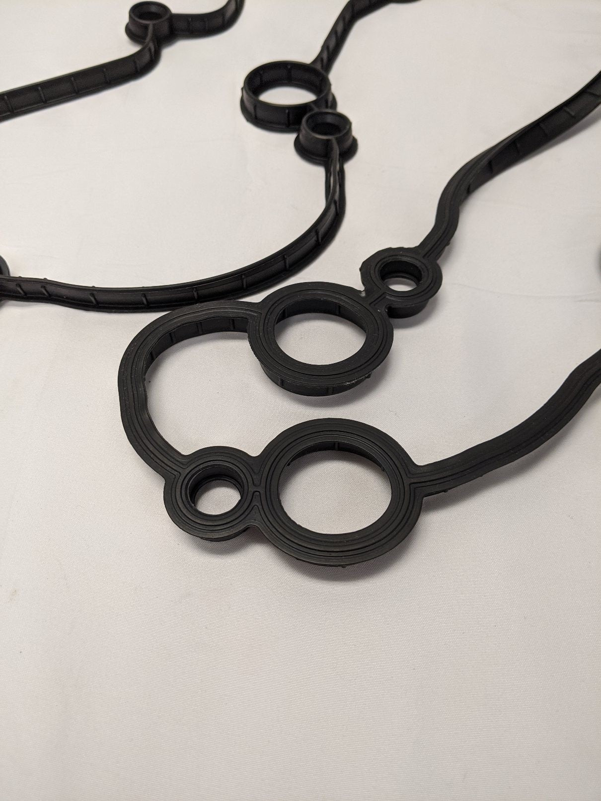 New Cummins Freightliner Valve Cover Gasket - P/N 2870214