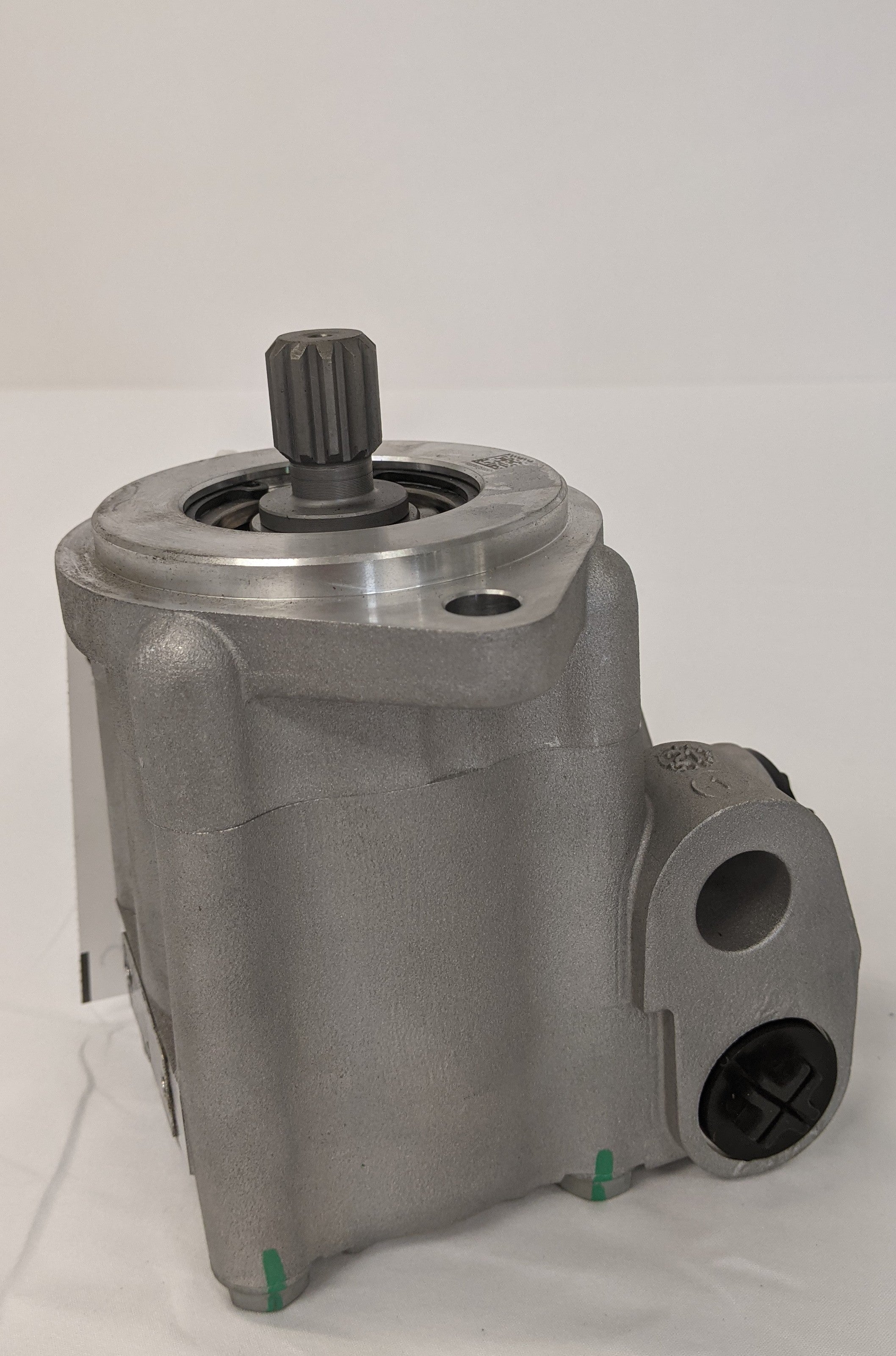 New Freightliner TRW Power Steering Pump - P/N  14-20352-005 (10127579054396)