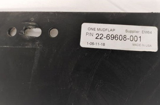 *Lot of 2* Used Freightliner LH/RH 24" Mud Flap No Logo - P/N  22-69608-001