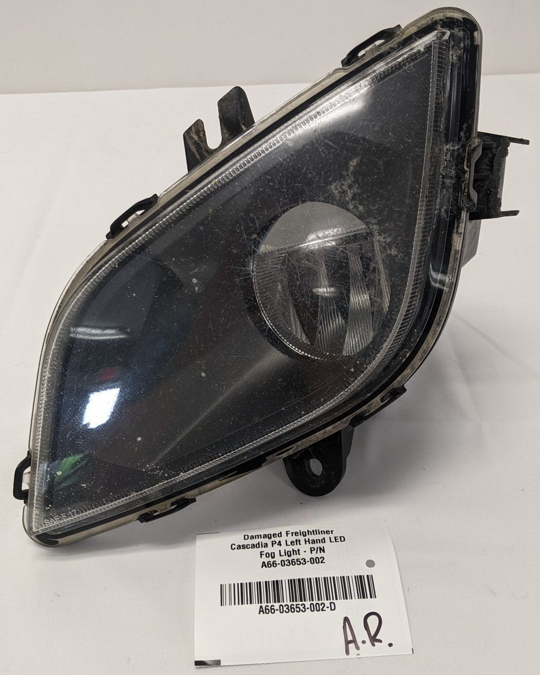 Freightliner Cascadia P4 LH LED Fog Light | A66-03653-002