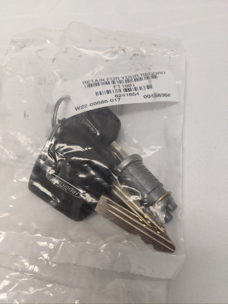 Freightliner Cascadia P4 Door & Ignition Lock Set W22-00086-017