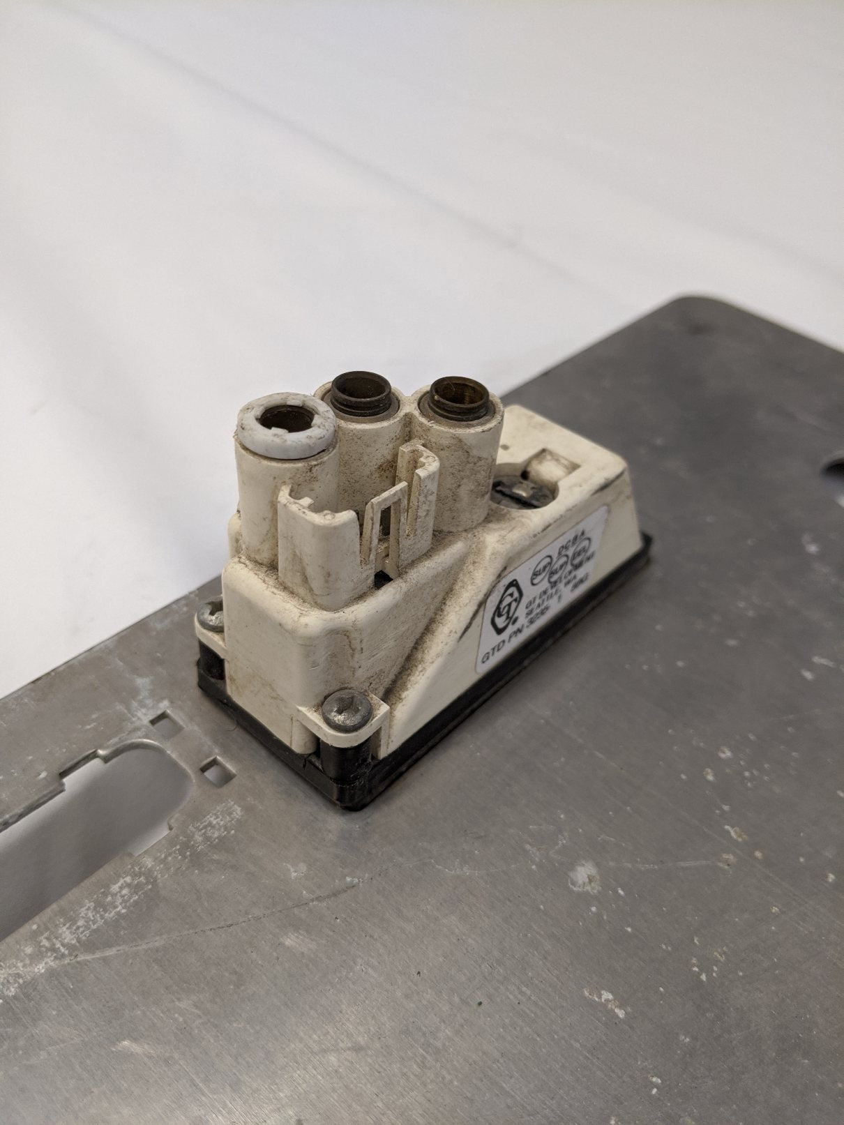 Used Freightliner Columbia Central Instrument Dash Panel  -  P/N 22-45867-000