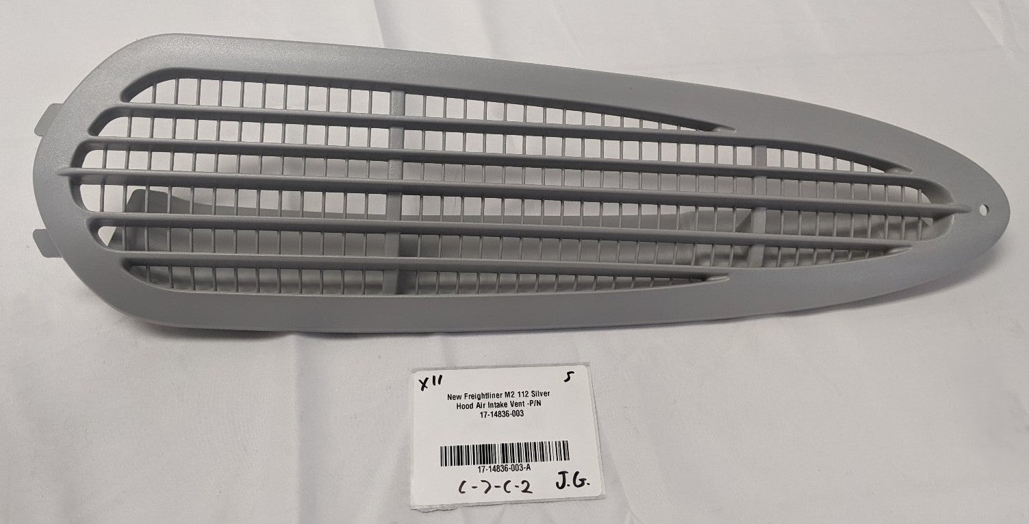 Freightliner M2 112 Hood Air Intake Grille | 17-14836-003