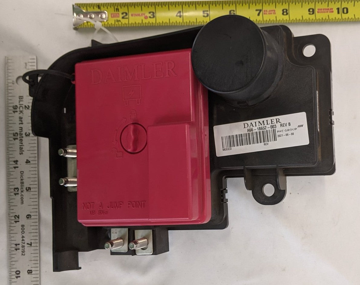New Freightliner Daimler Battery Cable Access Power Module - P/N A66-18652-003 (10173266460988)