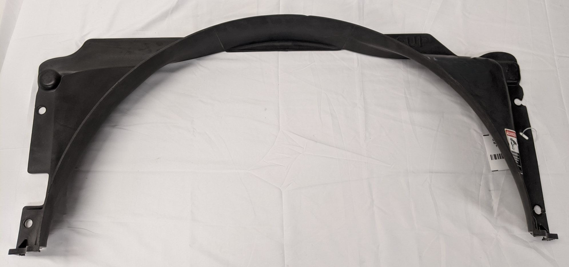 Damaged Freightliner Black Radiator Fan Upper Shroud Piece - P/N 05-25201-001