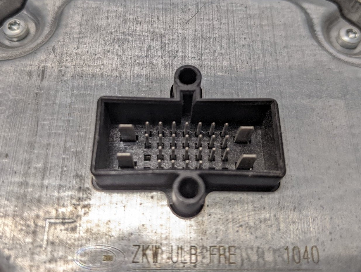 Used Freightliner Cascadia LED Headlight Module | 1040.001.0940