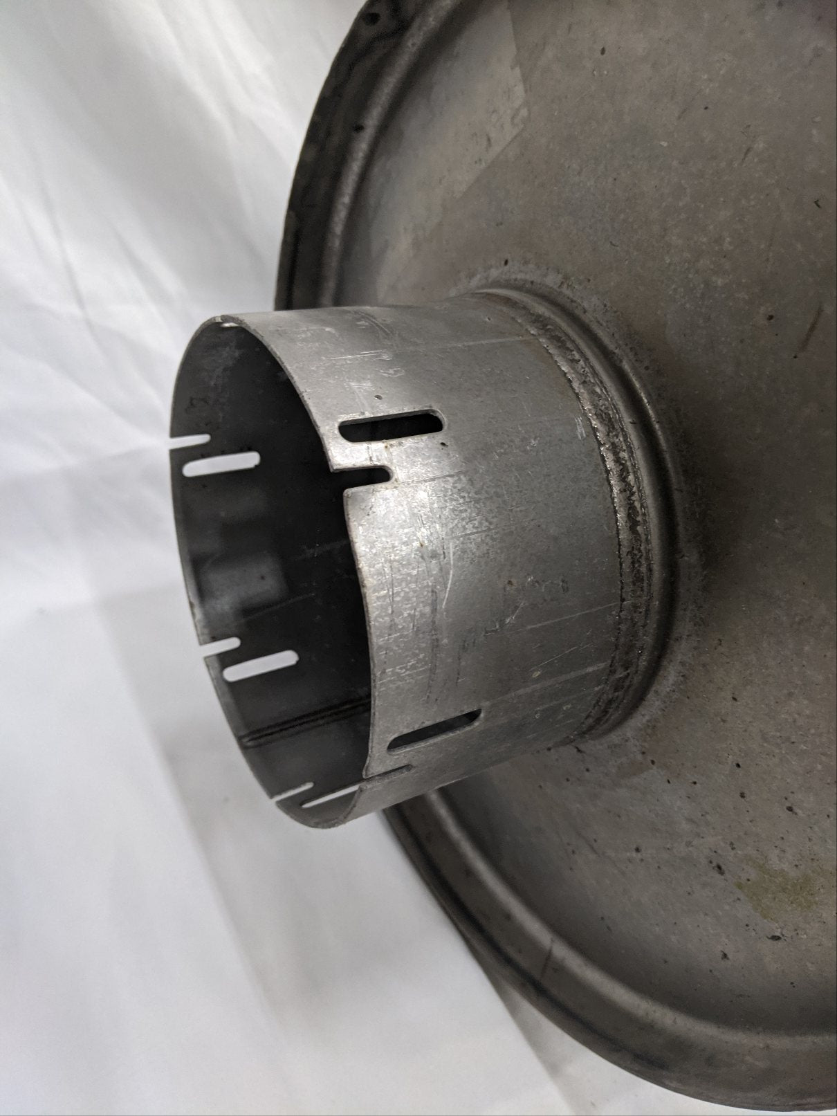 Used Donaldson Freightliner Catalytic Converter Muffler - P/N DN M130095