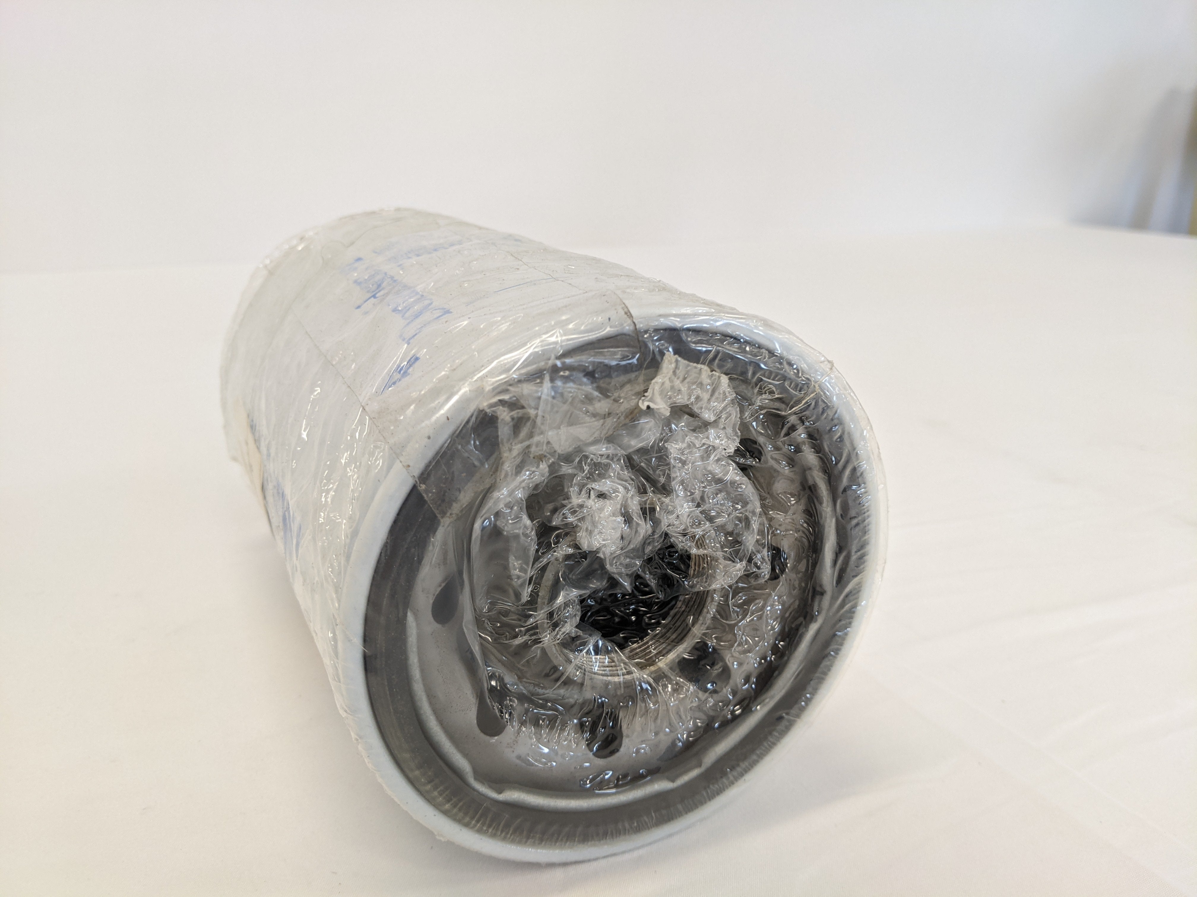 New Donaldson Full Flow Spin-On Oil Filter - P/N DN P552050 (10129278140732)