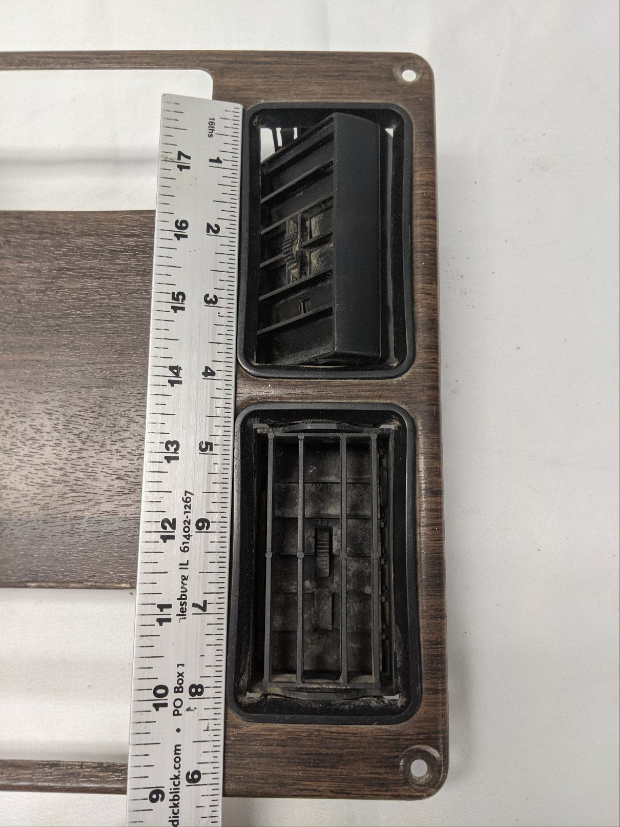 Used Freightliner FLD Classic LH Upper Dash Instrument Panel - P/N 22-20985-015