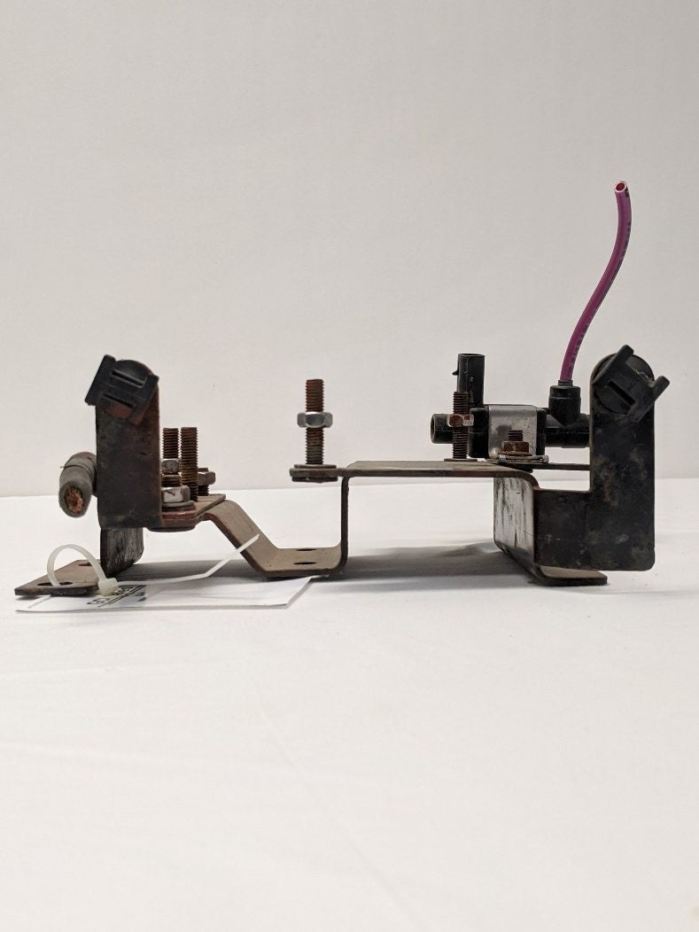 Used Freightliner Powernet Distribution Bracket w/ Solenoid - P/N A06-76095-000