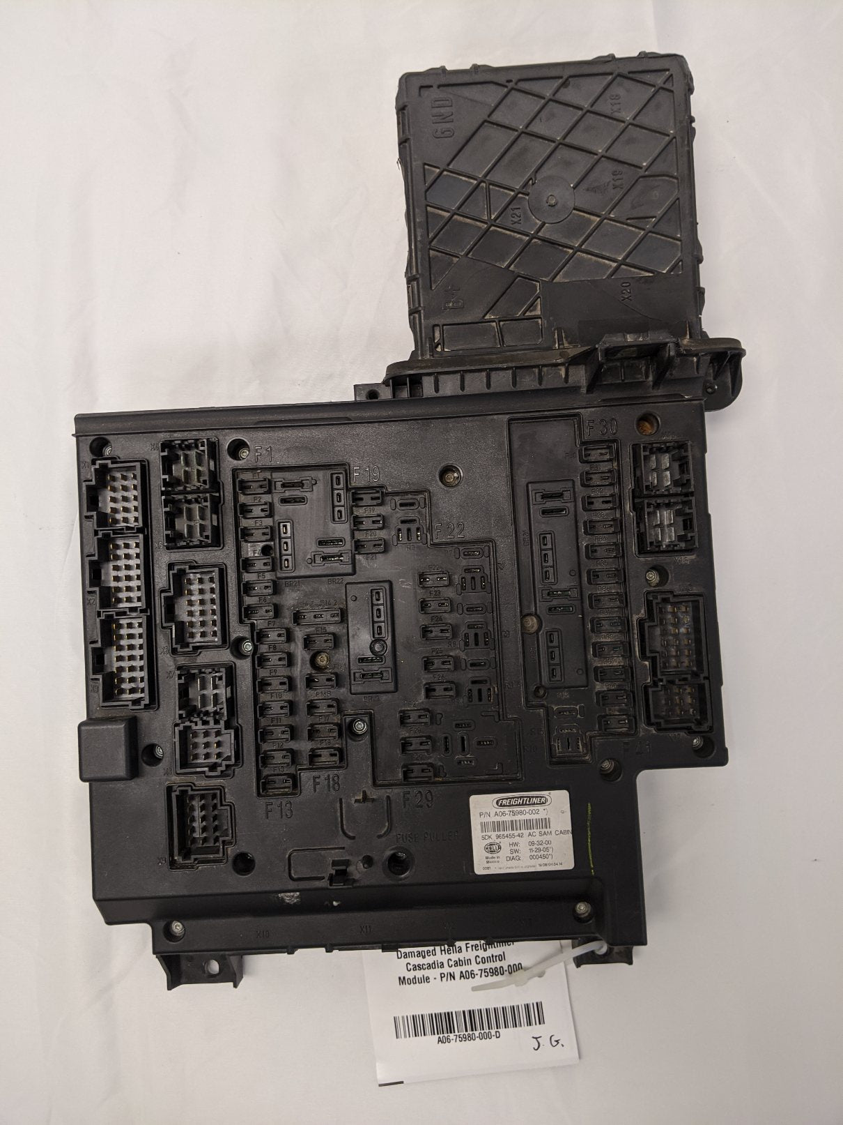 Freightliner Cabin Control Module (A06-75980-000)