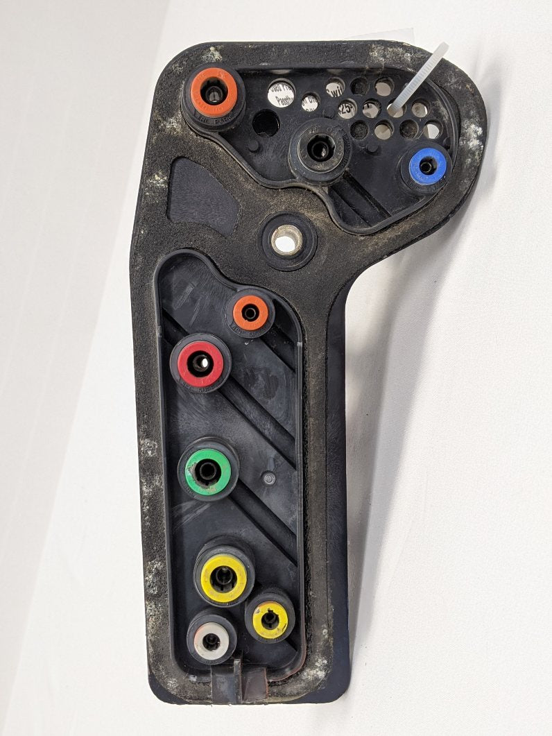 Freightliner Cascadia Passthrough Block Switch Manifold - 12-21425-001