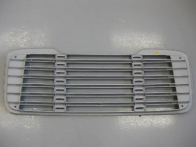 Freightliner M2 Highway Silver Paint Grille - P/N  17-14787-000 (3939511107670)