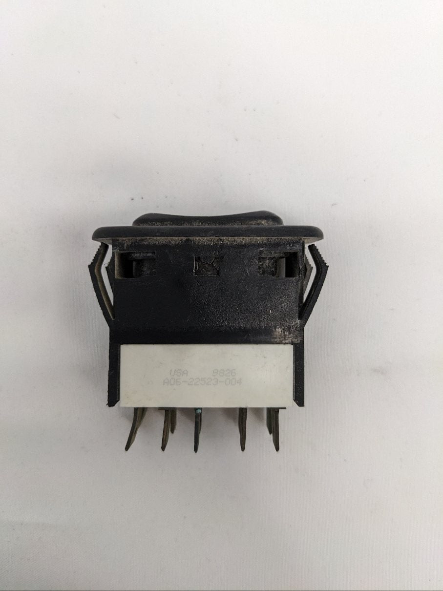 Used Freightliner Road Lamp Rocker Switch - P/N A06-22523-004 (10119423066428)