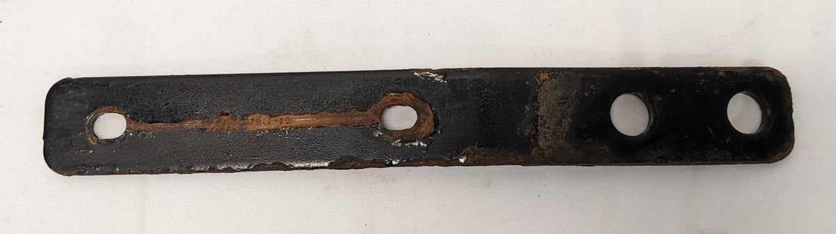 Freightliner 4-Inch Exhaust Support Bracket 04-32821-000