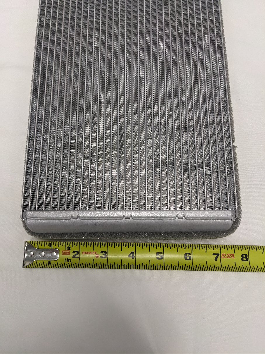 Freightliner Cascadia P4 Bunk HVAC Heater Core - P/N GR647001 (9975131734332)