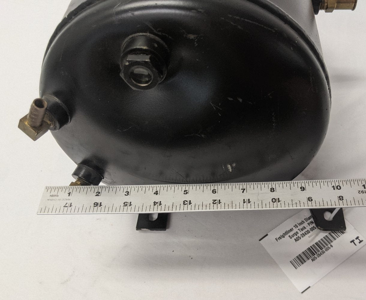 Freightliner 10 Inch Diameter Surge Tank - P/N  A05-28430-005