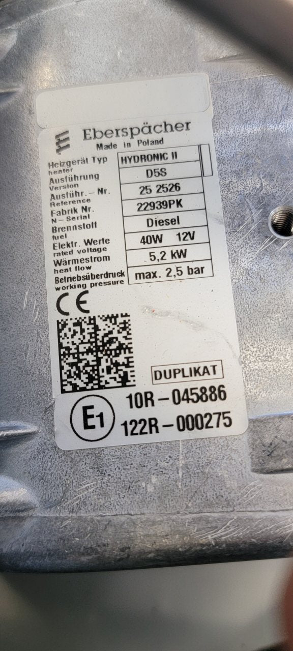 *Missing Parts* Espar Hydronic II D5S Boxed 12V Heater -  P/N ESP 252786106001