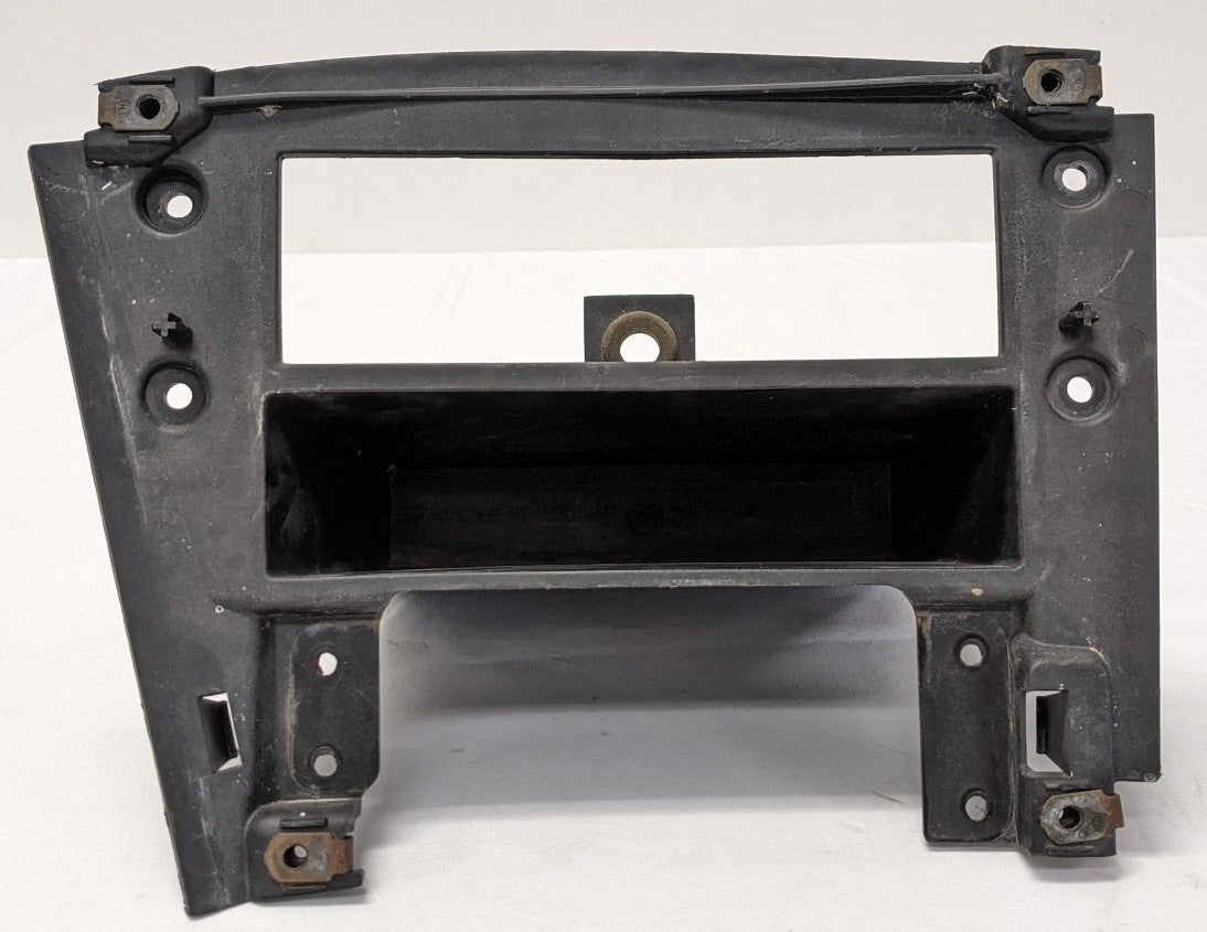 Used Freightliner Cascadia P3 Dash Radio Support Bracket - P/N A22-61159-000