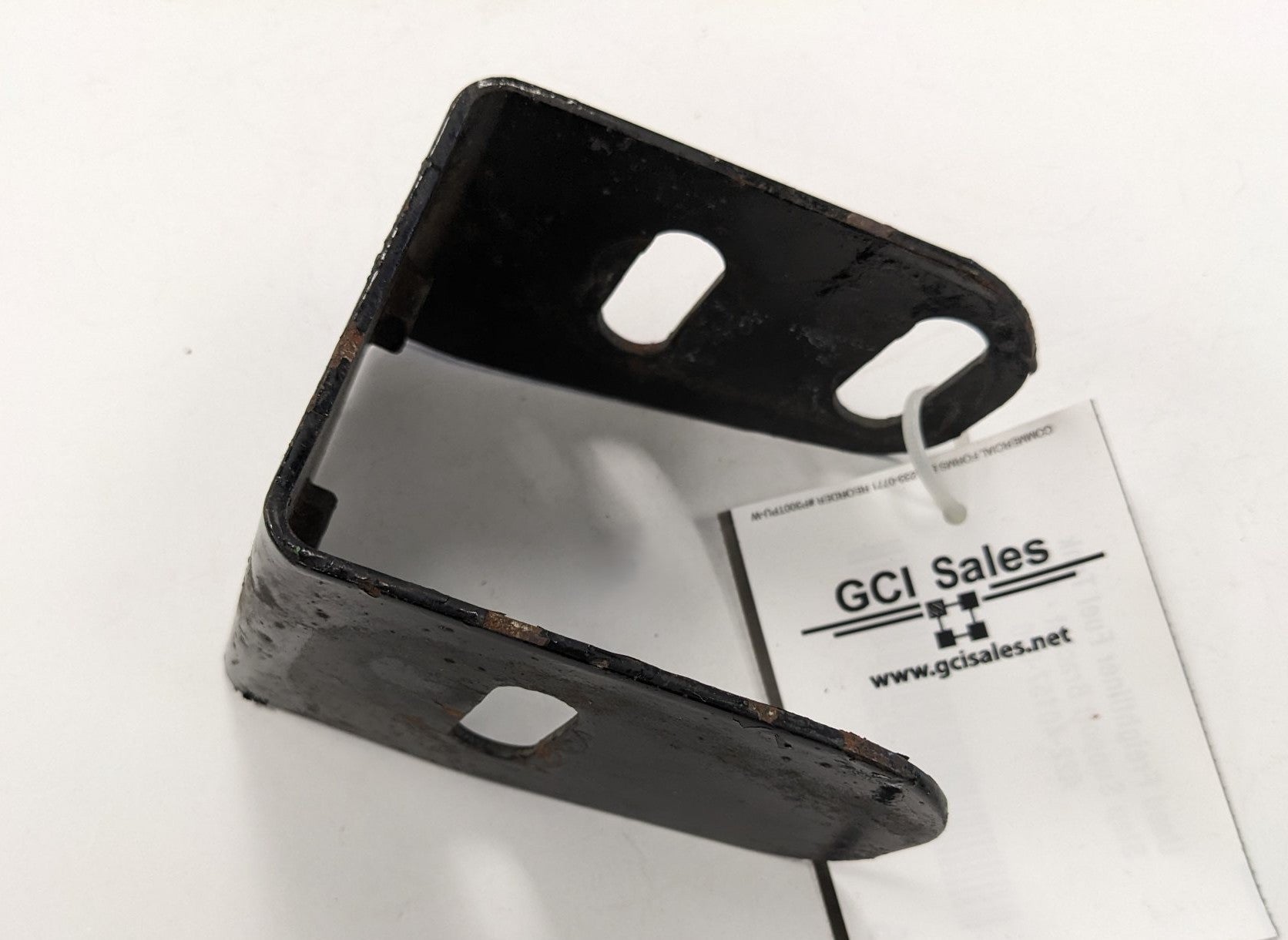Freightliner Fuel Tank Step Support Bracket - A22-40157-000