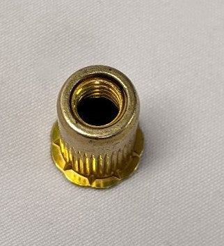 *Lot of 100* 1/4"-20 Large Flange Steel Yellow Zinc Plated Ribbed Rivet Nuts