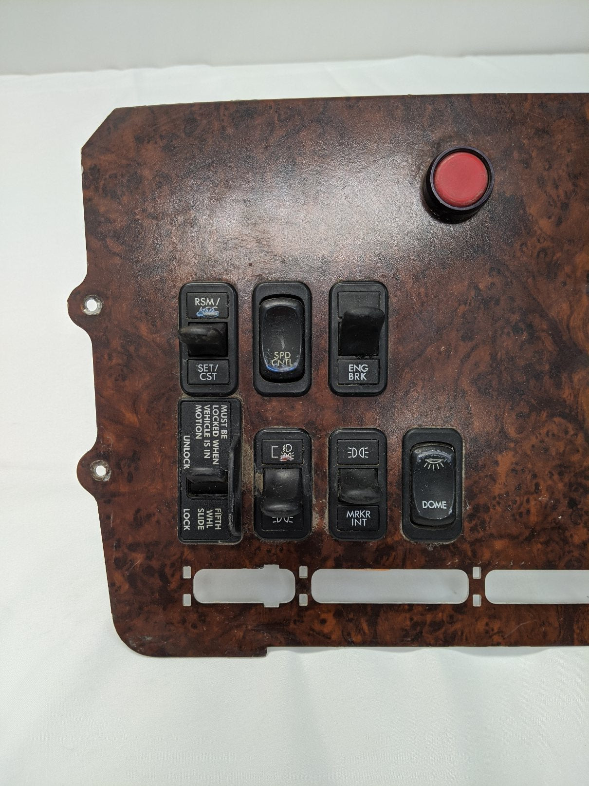 Used Freightliner Columbia Central Instrument Dash Panel  -  P/N 22-45867-000