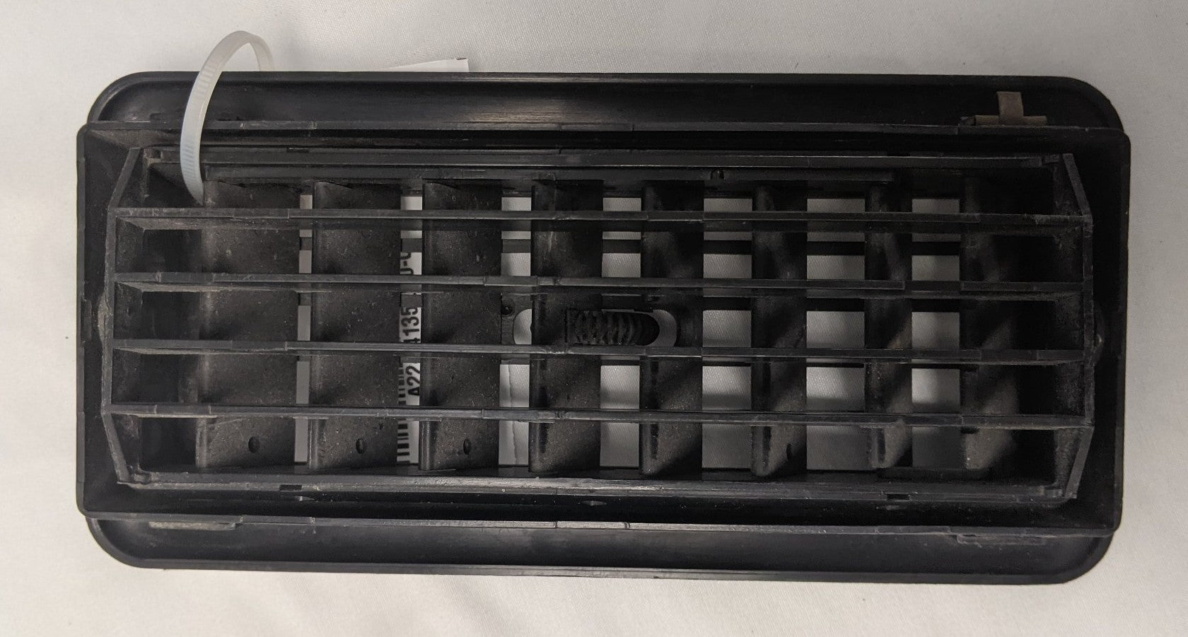 Used Freightliner Columbia Raised Roof Small Air Vent Louver - P/N A22-44135-000