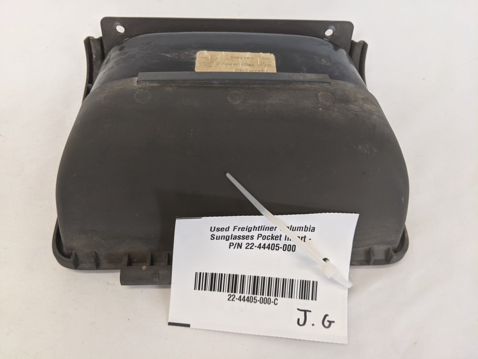 Used Freightliner Columbia Sunglasses Pocket Insert - P/N 22-44405-000 (10175159173436)