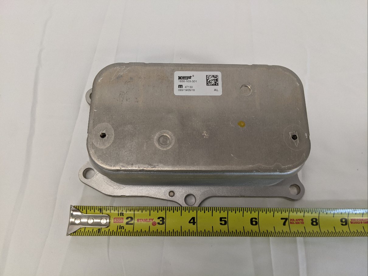 New Freightliner Detroit Diesel Engine Oil Cooler - P/N DDE A9341800065 (10154381639996)