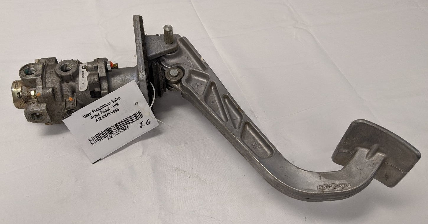 Freightliner Valve Brake Pedal - A12-25703-005 - Used