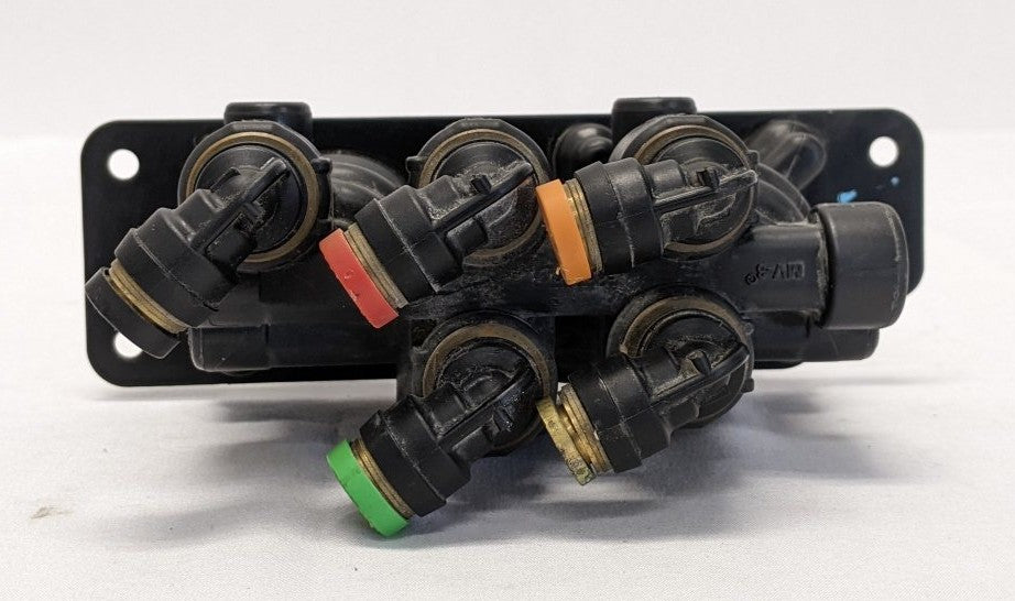 Used Bendix P3 Parking Brake Valve - P/N  12-21896-000