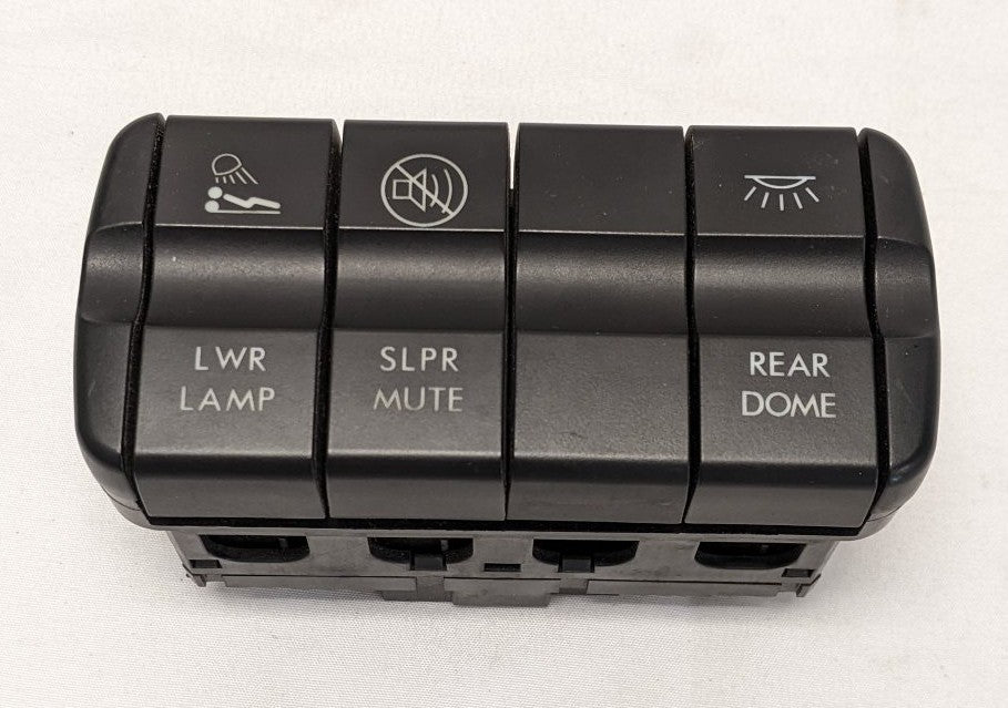 Used Freightliner Cascadia P3 Secondary Rocker Switch Panel - P/N A06-60973-000
