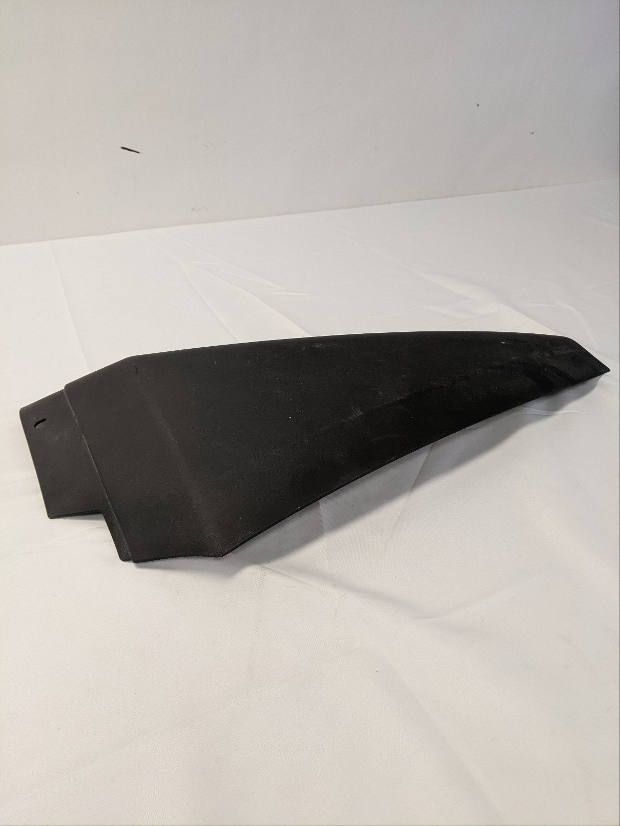 Freightliner RH Air Dam Outer Bumper Cover -P/N 21-28988-003