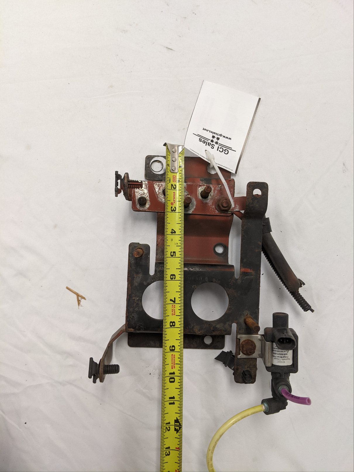 Used Freightliner Powernet Distribution Bracket w/ Solenoid - P/N A06-81493-000