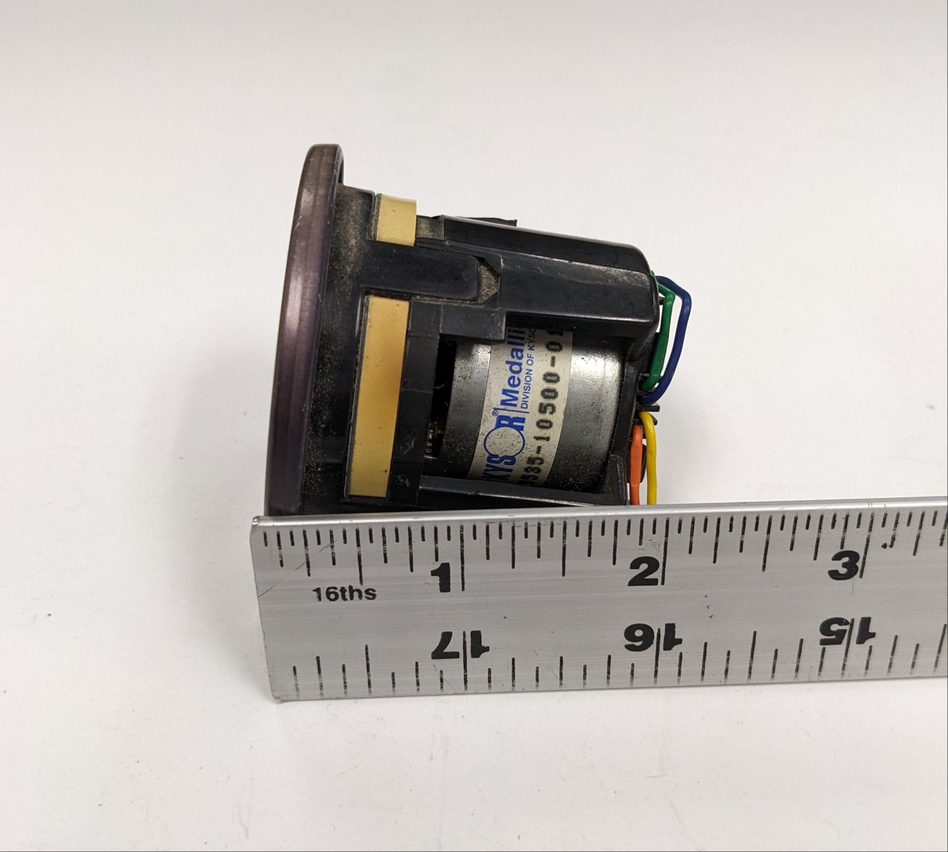 Used Freightliner Deg. °F Water Temperature Gauge - P/N 22-46518-000 (10175120572732)